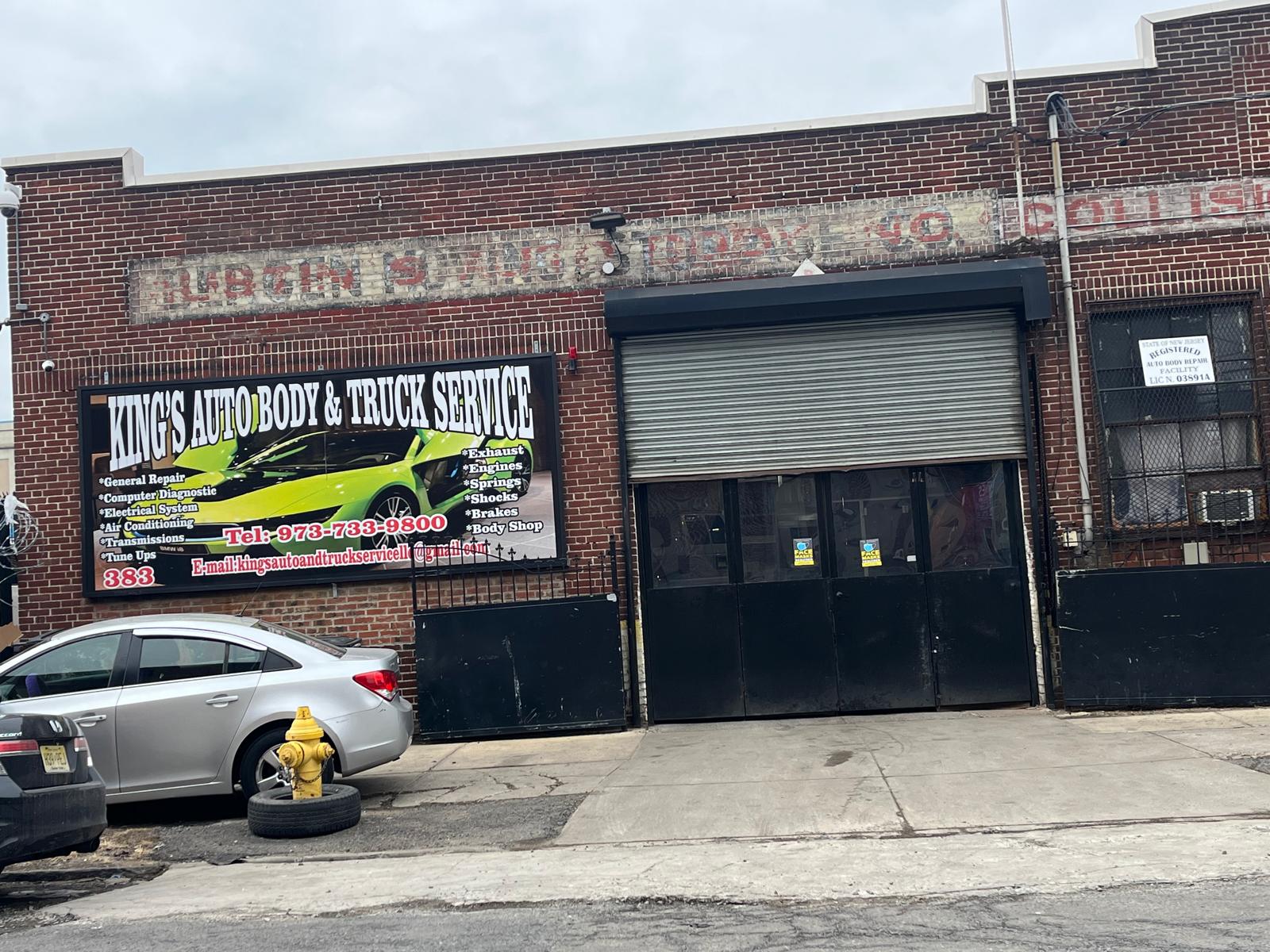 king's Auto Body & Truck Service repair shop photo 6